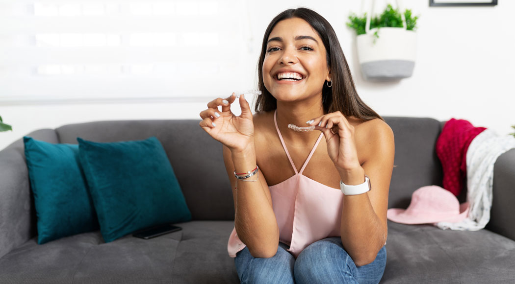 Living With Invisalign® In Aberdeen: Comfort, Bites And Realistic Timelines