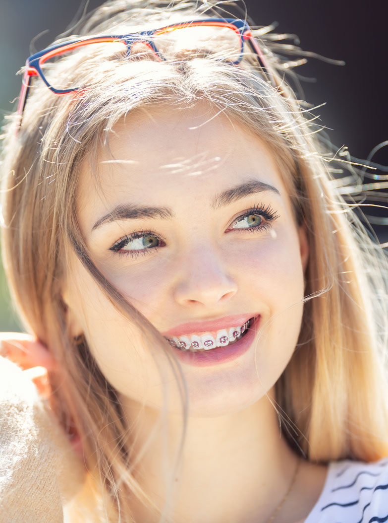 Straighten your smile on the NHS