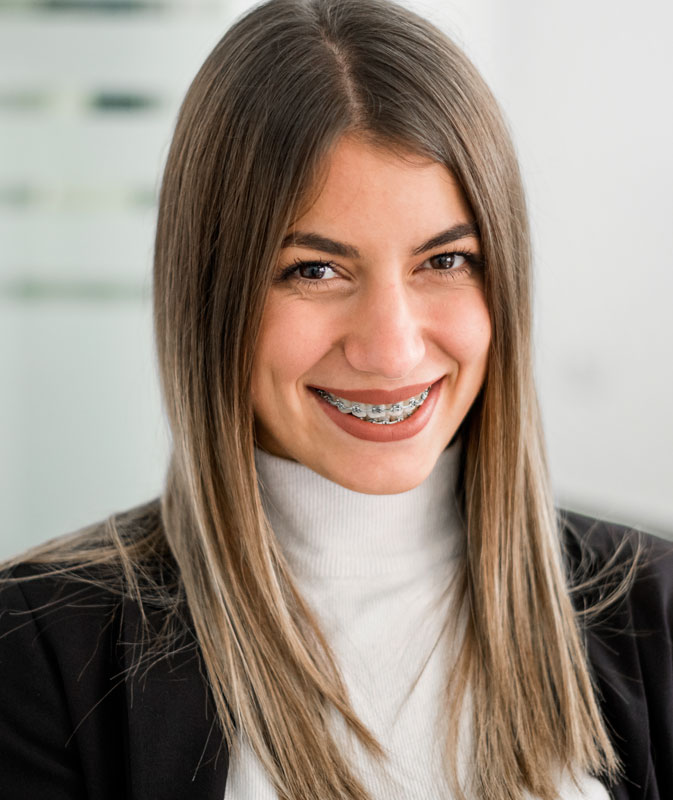 Do removable braces hurt?